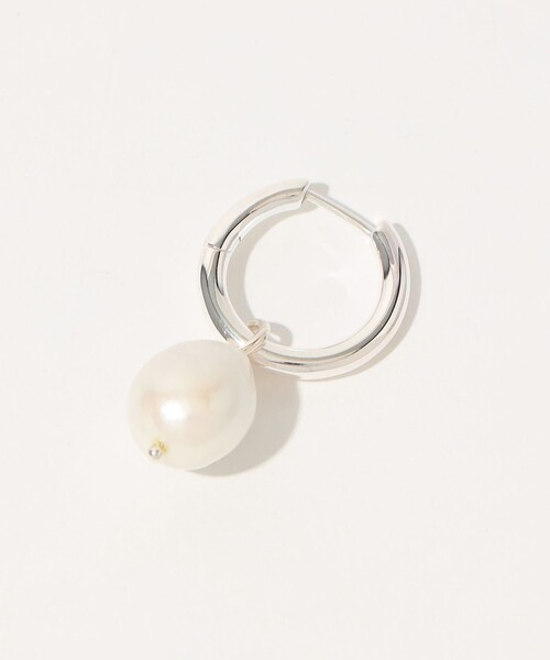 TOMORROWLAND （トゥモローランド）の「Kara Yoo UMA フープピアス（ピアス（両耳用）・レディース・シルバー系その他・FREE）」の4枚目の写真