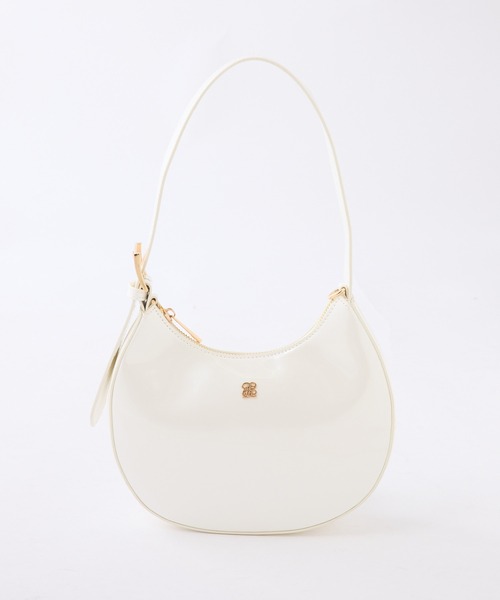 one after another NICE CLAUP（ワンアフターアナザーナイスクラップ）の「エンブレム付き/エナメルミニホーボーバッグ（ショルダーバッグ・レディース・ブラック/レッド/ピンク/アイボリー・FREE）」の8枚目の写真