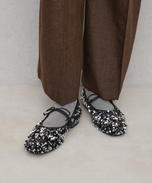 Launa lea ballet（ラウナレア バレエ）の「【大人気】スパンコールバレエシューズ(B7608A)（バレエシューズ・レディース・プラチナム/ブラック/シルバー・22.0cm/25.0cm/24.5cm/24.0cm/23.5cm/23.0cm/22.5cm）」の3枚目の写真