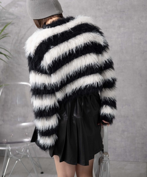 WEGO（ウィゴー）の「WEGO/シャギーショートプルオーバー（ニット/セーター・レディース・ホワイト系その他5/レッド/ライトグレー/ダークグレー・FREE）」の12枚目の写真