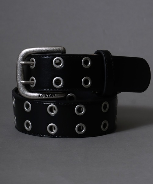 Levi's(リーバイス)の「【Levi's】スクエアバックル 40mm ダブルルピン ハトメ アイレット ベルト(ベルト・メンズ・レッド/ブラック/ホワイト/ダークブラウン/ブラック系その他/ブラウン系その他・FREE)」の1枚目の写真