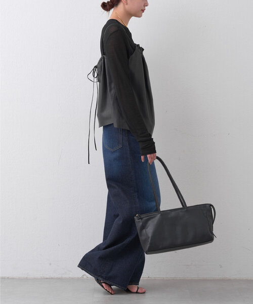 HERITANOVUM】レザーキャミブラウス