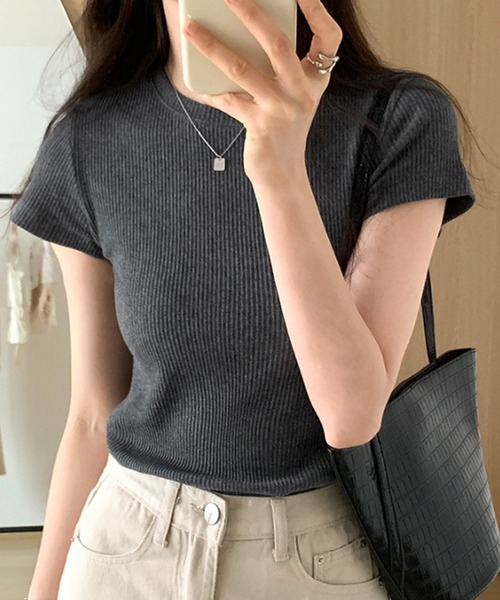 Dewlily(デューリリー)の「半袖リブTシャツ(Tシャツ/カットソー・レディース・ブラウン/ピンク/ネイビー/ブルー/グレー・L/M)」の2枚目の写真