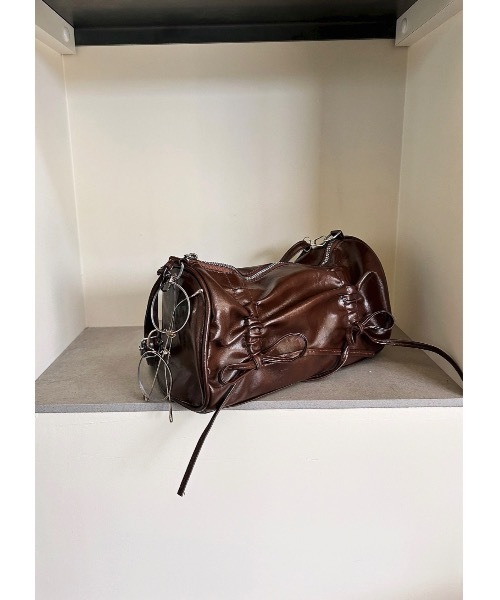 SALTMINT（ソルトミント）の「リボンギャザーショルダーバッグ（ショルダーバッグ・レディース・シルバー/ブラウン/ブラック・ONE SIZE）」の5枚目の写真