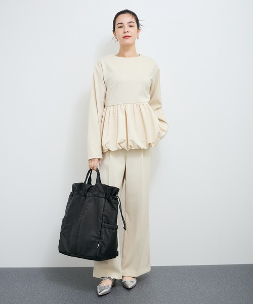 LE CERCLE par rope'（ルセルクルパーロペ）の「【マルチWAY】巾着型中綿リュック/アンベロサック ［ユニセックスで使える/A4サイズ対応 ］（バックパック/リュック・レディース・ブラック/ベージュ系その他・FREE）」の15枚目の写真