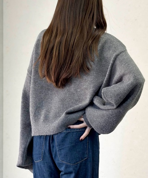 Per sist ence(パーシエンス)の「アルパカタッチ×フェザーロゴニットショートプルオーバー(ニット/セーター・レディース・ネイビー/ブラック/チャコールグレー/ベージュ・FREE)」の18枚目の写真