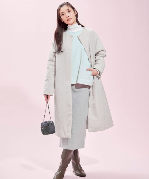 23区 S（ニジュウサンクチイサイサイズ）の「【撥水加工】中綿 パデット ドルマンコート（ダウンジャケット/コート・レディース・ベージュ系/ブラック系・34/30/32）」の9枚目の写真