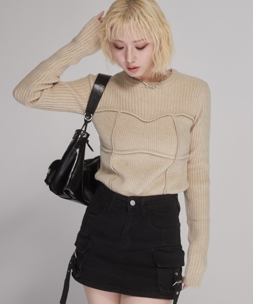 ENVYM(アンビー)の「ビスチェ デザイン リブニット(ニット/セーター・レディース・ブラック/グレー/アイボリー・FREE)」の2枚目の写真