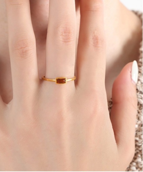 Burner(バーナー)の「【OKUOKU 0909】サークル スクエア ミニストーン カラフル リング oku-ring-719565146300-13 N(リング・レディース・ホワイト系その他/グリーン系その他/レッド系その他/ブラウン系その他/レッド系その他2/ホワイト系その他2/ブラウン系その他2/グリーン系その他2・US 6/US7/US 8)」の4枚目の写真