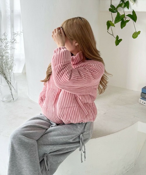 clear（クリア）の「コーデュロイ中綿アウター [レトロ上品　もこもこ感]≪2024AW新作≫（その他アウター・レディース・アイボリー/ピンク/サックスブルー/ブラウン・F）」の4枚目の写真