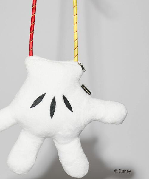 FRAPBOIS（フラボア）の「ハンドハンドBAG FRAPBOIS＜MICKEY MOUSEコレクション＞（ショルダーバッグ・レディース・ホワイト・FREE）」の4枚目の写真