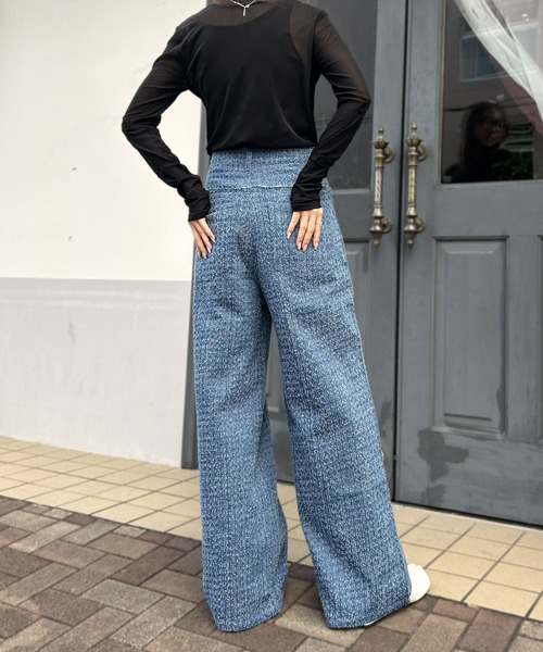 rectangle(レクタングル)の「クラッシュデニム切り替えタックパンツ(デニムパンツ・レディース・ブラック/ブルー・SMALL/MEDIUM)」の3枚目の写真