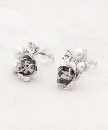 フェイクパールメタルローズピアス