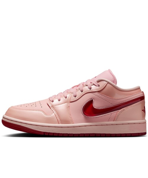 シューズ(女性用) NIKE WMNS AIR JORDAN 1 LOW Women's Air Jordan 1 Low Women's Shoes. Nike.com