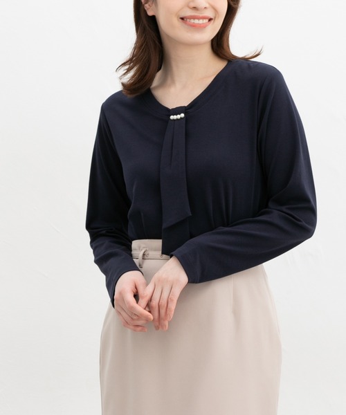 Honeys(ハニーズ)の「ボウタイトップス(Tシャツ/カットソー・レディース・サックスブルー系/ネイビー/ライトグレー/ホワイト・3L/S/M/L/LL)」の3枚目の写真