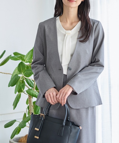 Honeys(ハニーズ)の「ボウタイトップス(Tシャツ/カットソー・レディース・サックスブルー系/ネイビー/ライトグレー/ホワイト・3L/S/M/L/LL)」の6枚目の写真