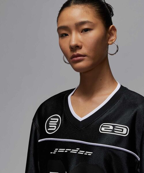 JORDAN BRAND(ジョーダンブランド)の「ジョーダン ウィメンズ ロングスリーブ ジャージー トップ / Jordan Women's Long-Sleeve Jersey Top HF9460-010 Black(ジャージ・レディース・ブラック・L/M/S/XL/XS)」の7枚目の写真
