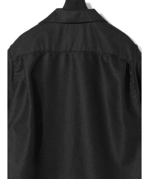 MIDIUMISOLID(ミディウミソリッド)の「MIDIUMISOLID Men’s レノクロスオープンカラーシャツ(シャツ/ブラウス・メンズ・ブラック/オフホワイト・48)」の21枚目の写真