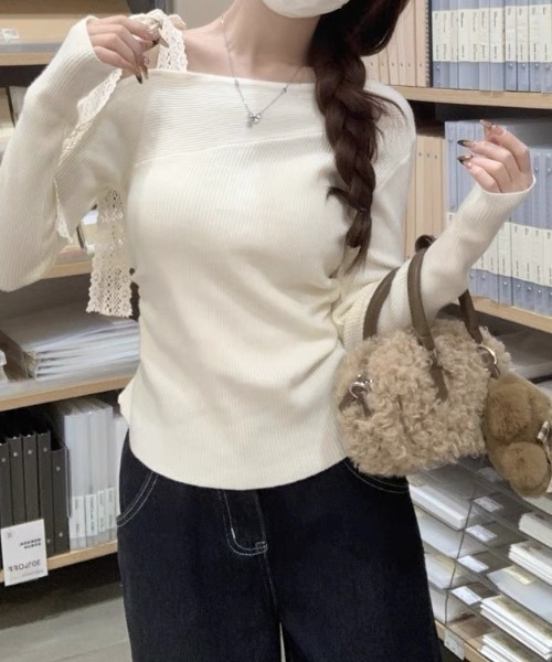 Teem Store(チームストア)の「レースリボンストラップ ワンショル リブニット(ニット/セーター・レディース・レッド/アイボリー/グレー/ブラック・F)」の9枚目の写真