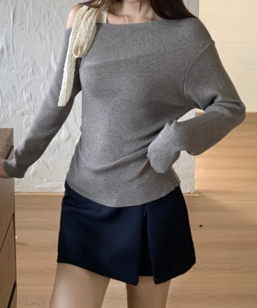 Teem Store(チームストア)の「レースリボンストラップ ワンショル リブニット(ニット/セーター・レディース・レッド/アイボリー/グレー/ブラック・F)」の16枚目の写真