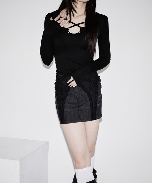 Ellno de Mavie(エルノデメヴィ)の「lace docking denim mini skirt / レースドッキングデニムミニスカート【SETUP対応】(デニムスカート・レディース・Black・FREE)」の6枚目の写真