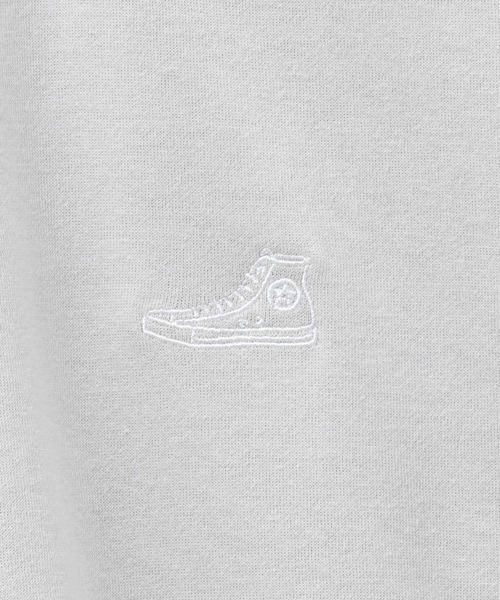 CONVERSE(コンバース)の「CONVERSE 裾ラウンド刺繍 五分袖Tシャツ(Tシャツ/カットソー・レディース・オフホワイト/チャコールグレー/ベージュ・M/L)」の7枚目の写真
