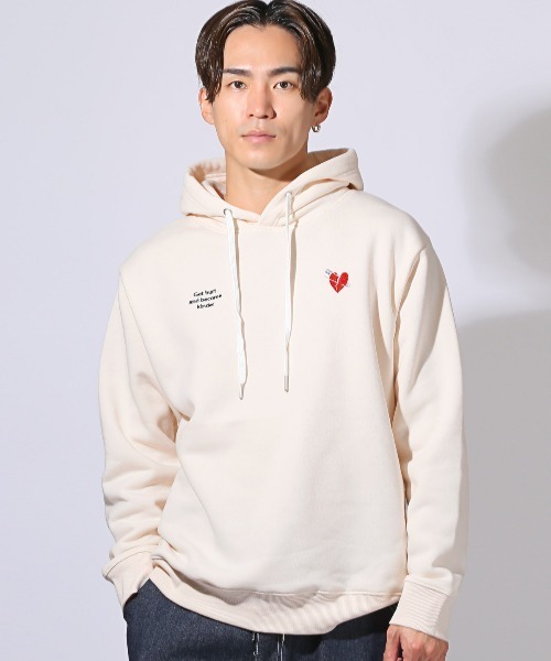 LUXSTYLE(ラグスタイル)の「ワンポイント刺繍入り裏起毛パーカー(パーカー・メンズ・ブラック/ホワイト・M/L/XL)」の4枚目の写真