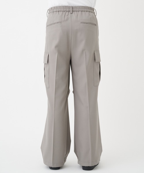 STUDIOUS（ステュディオス）の「NO SEASON WASHABLEWOOL CARGO（カーゴパンツ・メンズ・グレイッシュベージュ/ブラック・2/1）」の13枚目の写真