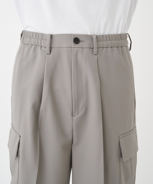 STUDIOUS（ステュディオス）の「NO SEASON WASHABLEWOOL CARGO（カーゴパンツ・メンズ・グレイッシュベージュ/ブラック・2/1）」の15枚目の写真