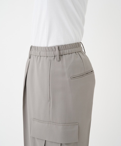 STUDIOUS（ステュディオス）の「NO SEASON WASHABLEWOOL CARGO（カーゴパンツ・メンズ・グレイッシュベージュ/ブラック・2/1）」の17枚目の写真