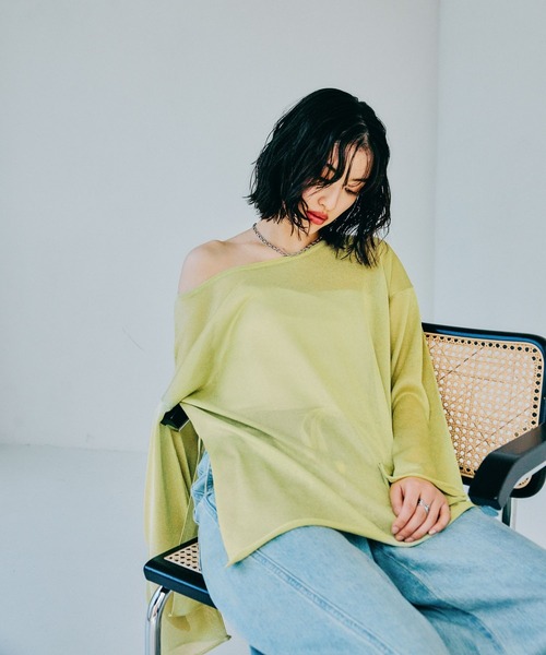 LEPSIM（レプシィム）の「14ゲージ2WAYネックシアーチュニック　327231（ニット/セーター・レディース・イエロー/ピンク/ライトベージュ・FREE）」の22枚目の写真