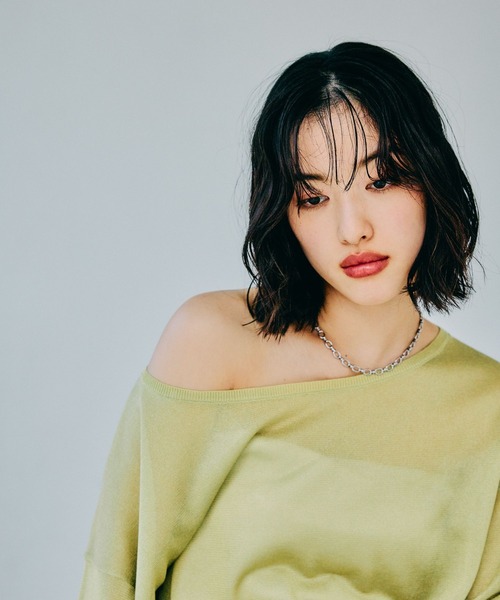 LEPSIM（レプシィム）の「14ゲージ2WAYネックシアーチュニック　327231（ニット/セーター・レディース・イエロー/ピンク/ライトベージュ・FREE）」の20枚目の写真