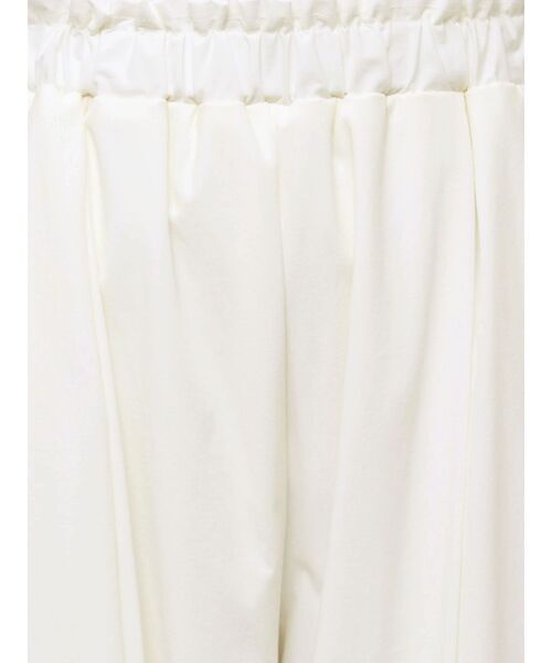 ELENDEEK（エレンディーク）の「イージータックコクーンパンツ（その他パンツ・レディース・オフホワイト/ブラック/ラベンダー/レッド/ブラウン・01/02）」の10枚目の写真