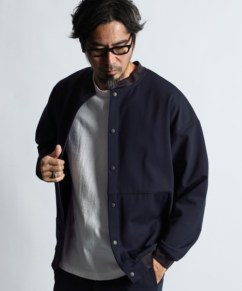 The DUFFER of ST.GEORGE（ザダファーオブセントジョージ）の「[360° THE CIRCLE STRETCH] BY WONDER SHAPE：セットアップ 軽量ジャージ素材 ノーカラーブルゾン（ブルゾン・メンズ・ブラック/ネイビー・SMALL/MEDIUM/LARGE/X-LARGE）」の5枚目の写真