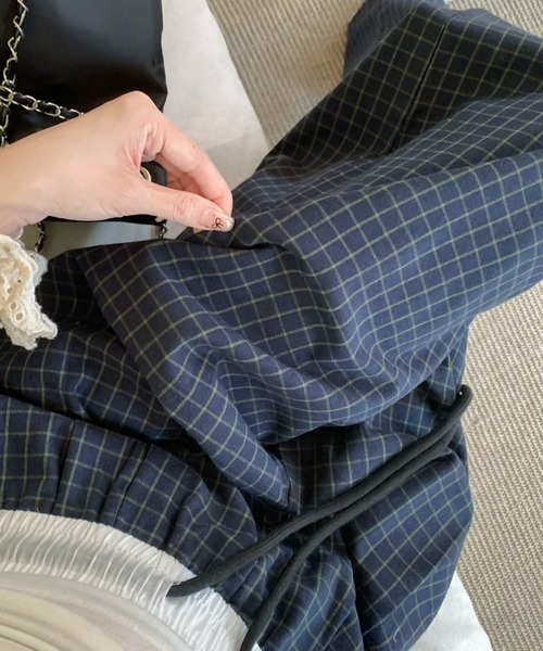 2ly2（トゥーリートゥー）の「ストリート×カジュアル！ゆったりチェックワイドパンツ（その他パンツ・レディース・ブラック/ベージュ/ブラック×ホワイト・FREE）」の8枚目の写真