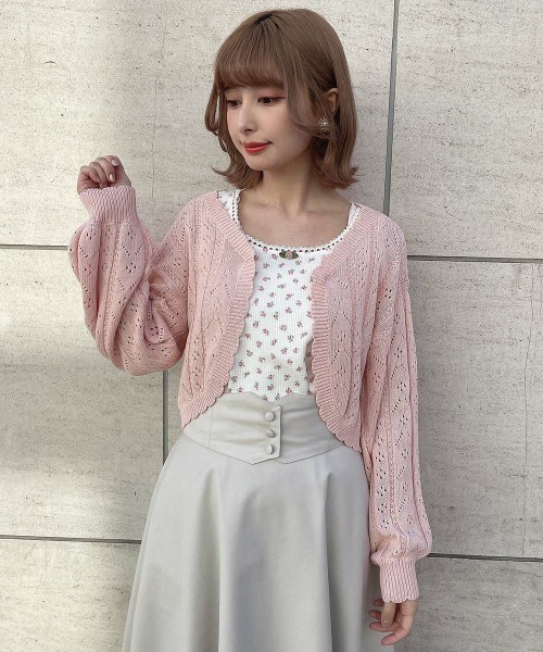 F i.n.t（フィント）の「ローズモチーフ付き小花柄タンクトップ/ fint　フィント（タンクトップ・レディース・ピンク/イエロー/ラベンダー・FREE）」の3枚目の写真