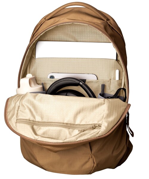 BEAMS(ビームス)の「【MORE VARIATION 開催中】ABLE CARRY / Thirteen Day Bag Ripstop(バックパック/リュック・メンズ・ブラック/ブラウン系その他2・ONE SIZE)」の10枚目の写真