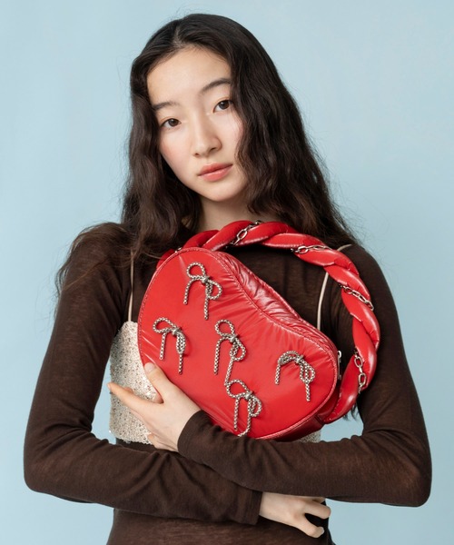 Casselini(キャセリーニ)の「Casselini(キャセリーニ)チェーンリボンバッグ(ハンドバッグ・レディース・ブラック/レッド/シルバー・FREE)」の7枚目の写真