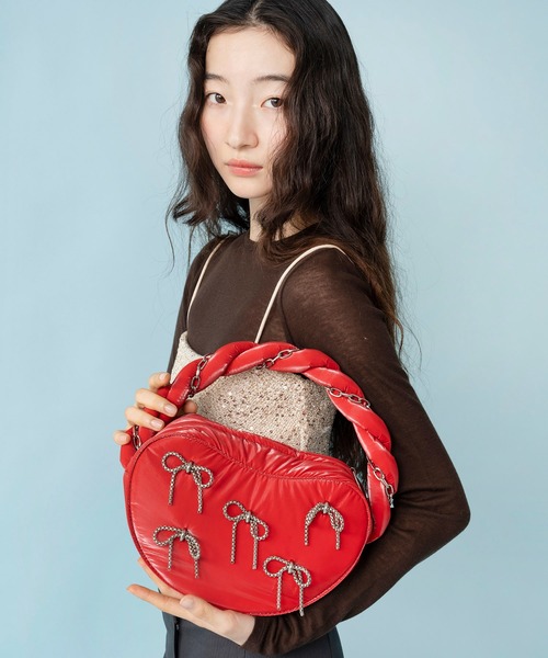 Casselini(キャセリーニ)の「Casselini(キャセリーニ)チェーンリボンバッグ(ハンドバッグ・レディース・ブラック/レッド/シルバー・FREE)」の6枚目の写真