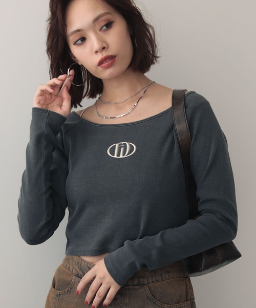 EGOIST（エゴイスト）の「EGOISTピグメントリブプルオーバー（Tシャツ/カットソー・レディース・オレンジ/ライトベージュ/グレー・FREE）」の2枚目の写真