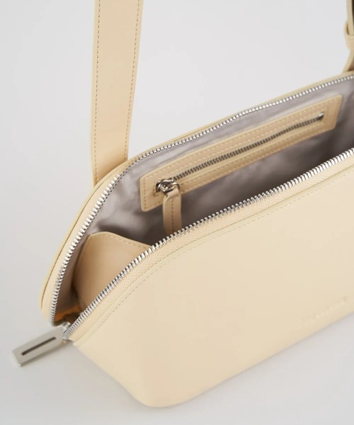 ADD CULUMN(アドカラム)の「【ADD CULUMN/アドカラム】FIGRE BODYBAG VINTAGE/横長ボディバッグ(ショルダーバッグ・レディース・ブラック/ホワイト/イエロー/サックスブルー・FREE)」の10枚目の写真