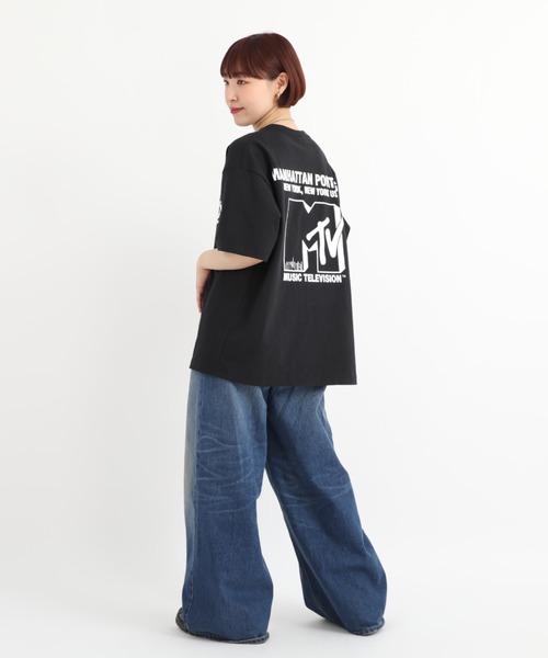 Manhattan Portage(マンハッタンポーテージ)の「S/S Print T-Shirt MTV(Tシャツ/カットソー・メンズ・ホワイト/ブラック・MEDIUM/SMALL/X-LARGE/LARGE)」の5枚目の写真