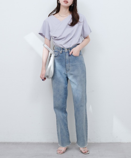 natural couture（ナチュラルクチュール）の「ドレープカットプルオーバー（Tシャツ/カットソー・レディース・サックスブルー/オフホワイト/イエロー/ブラック・FREE）」の7枚目の写真