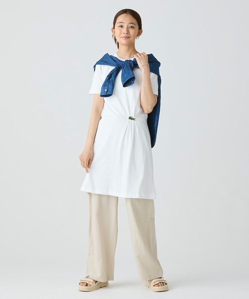 LACOSTE（ラコステ）の「ワニロゴプリーツTシャツドレス  /ワンピース（ワンピース・レディース・ホワイト/ネイビー・34/38/36/40）」の2枚目の写真