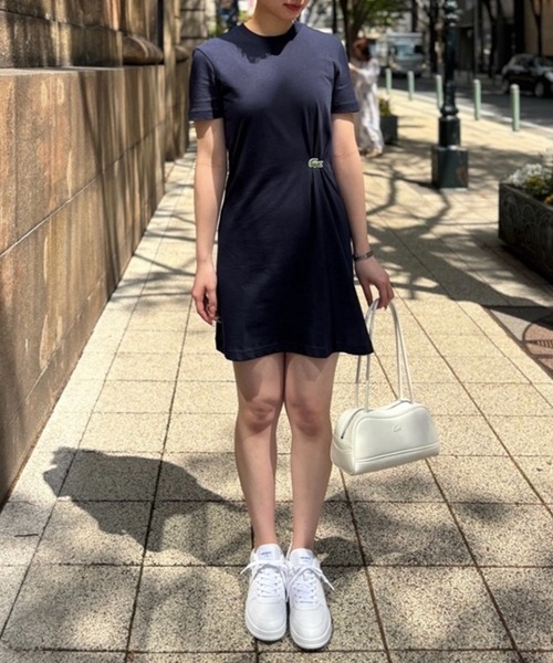 LACOSTE（ラコステ）の「ワニロゴプリーツTシャツドレス  /ワンピース（ワンピース・レディース・ホワイト/ネイビー・34/38/36/40）」の7枚目の写真