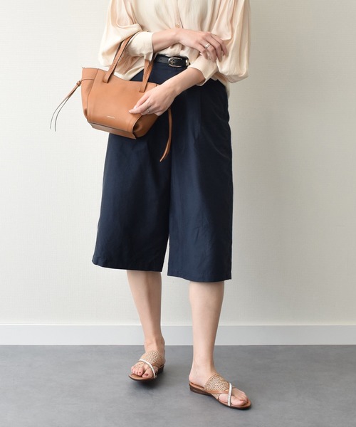 ITALIAN SHOEMAKERS（イタリアンシューメーカー）の「【ITALIAN SHOEMAKERS】ビジュークロスストラップトングサンダル(952352)（サンダル・レディース・ブラック系その他/ベージュ系その他・38/35/36/37）」の6枚目の写真