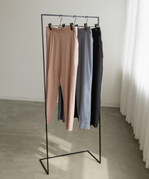 CLETTE(クレット)の「裾スカラップストレートパンツ(その他パンツ・レディース・ピンク/ブルーグレー/ブラック・LL/3L/4L)」の22枚目の写真