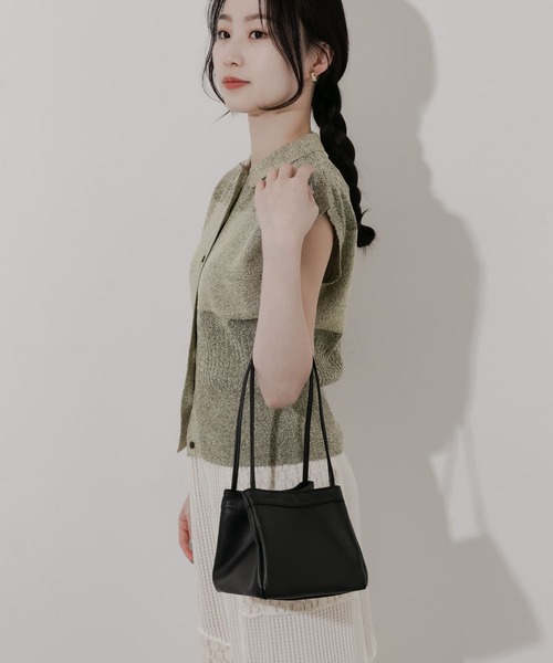 SMELLY（スメリー）の「スクエアミニバッグ（ハンドバッグ・レディース・ブラック/アイボリー・-）」の9枚目の写真