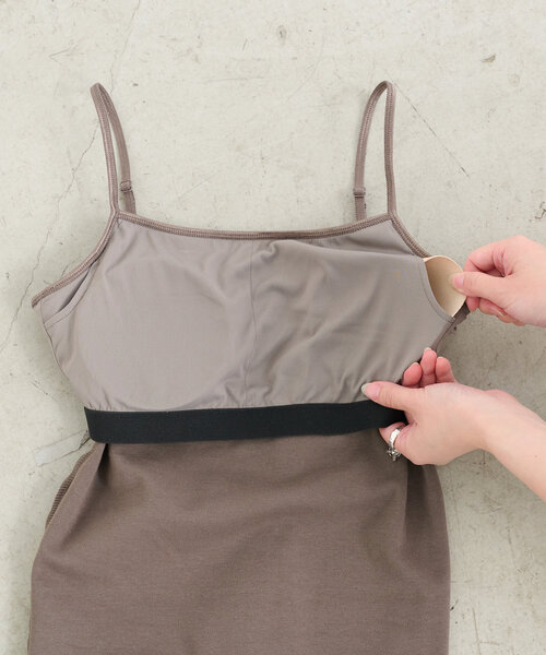 Jena espace merveilleux（ジェナ　エスパスメルヴェイユ）の「カップ付きキャミソール（キャミソール・レディース・グレー/ブラック/オフホワイト・FREE）」の19枚目の写真