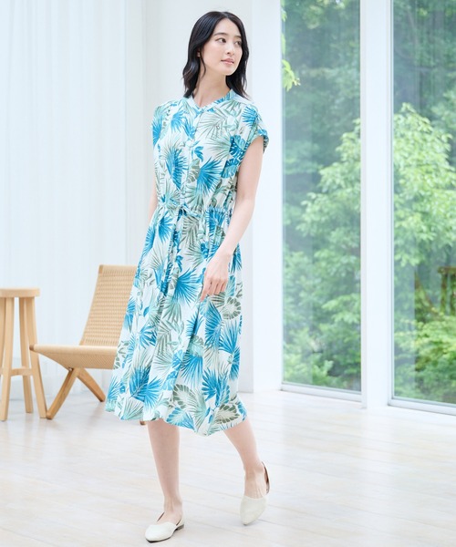 Arnold Palmer（アーノルドパーマー）の「リゾート柄 シャツワンピース（シャツワンピース・レディース・ブラック/ネイビー/グリーン/ベージュ・L/M/S）」の11枚目の写真